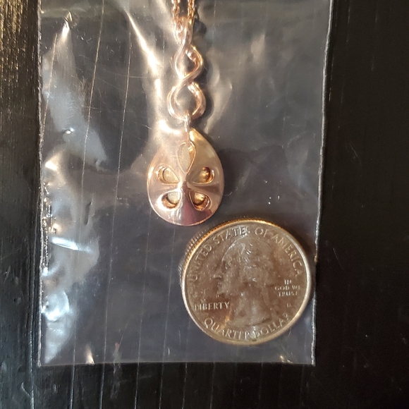 Lady Colour Pink Teardrop Pendant Necklace - Picture 5 of 7